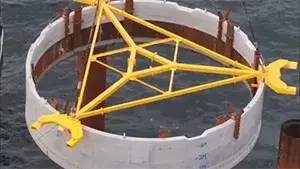 Installation sur site de structures métalliques pour un projet de dessalement d'eau de mer