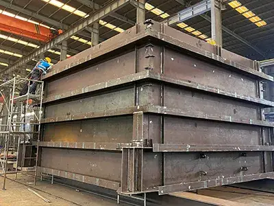 Structures métalliques acier et Caissons pour équipements