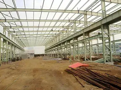 Fabrication sur mesure d'acier structurel pour bâtiment
